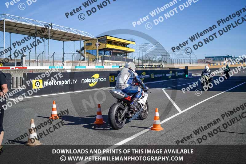 Le Mans;event digital images;france;motorbikes;no limits;peter wileman photography;trackday;trackday digital images